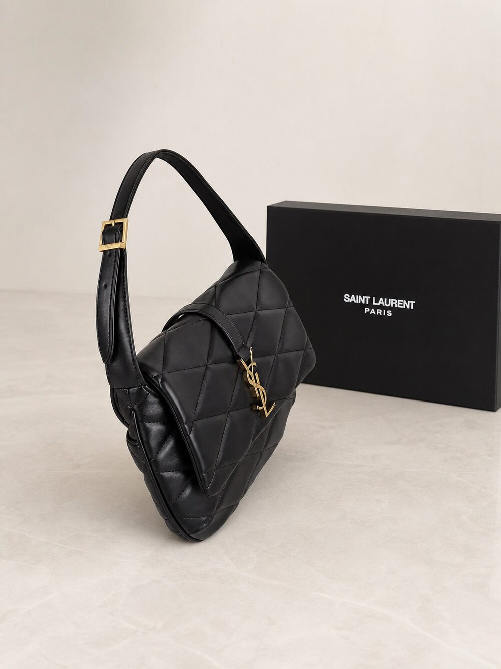 Yves Saint Laurent Quilted Jamie Shoulder Purse in Black with Gold Hardware - Picture 2 of 9